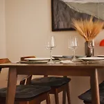 Hostmate -milano - Schiaparelli -stazione * Μιλάνο