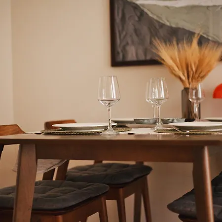 Hostmate -milano - Schiaparelli -stazione * Milano