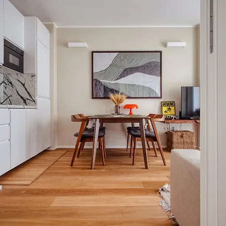 Hostmate -milano - Schiaparelli -stazione Апартаменты
